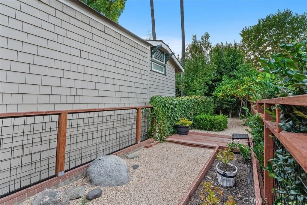 True "dog run" in the backyard separately fenced. True "dog run" in the backyard separately fenced.