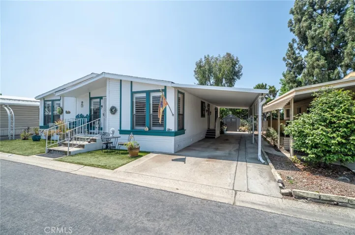 3945 Bradford Street 18, La Verne, California 91750