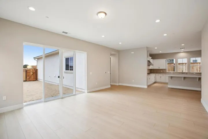 623 Santa Lucia Way, Marina, California 93933