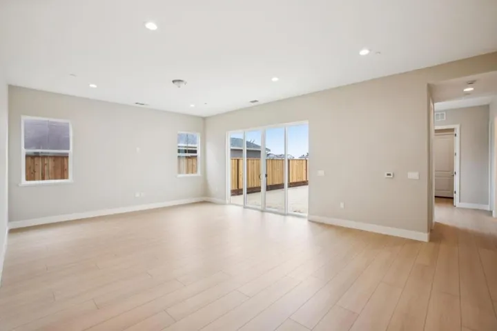 623 Santa Lucia Way, Marina, California 93933