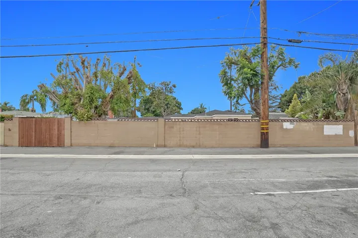 8430 Manzanar Avenue, Pico Rivera, California 90660
