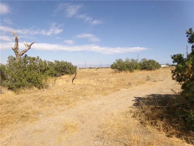 0 Phelan Road, Phelan, California 92371