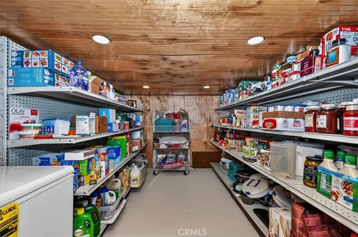 31221 Old City Creek, Running Springs, California 92382