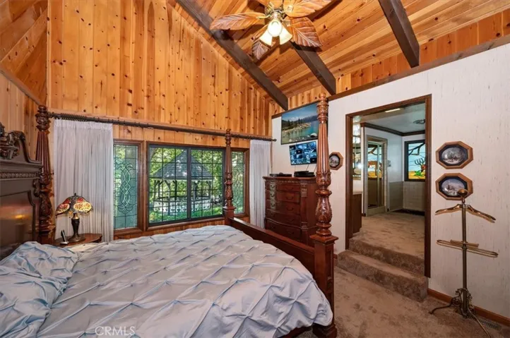 31221 Old City Creek, Running Springs, California 92382