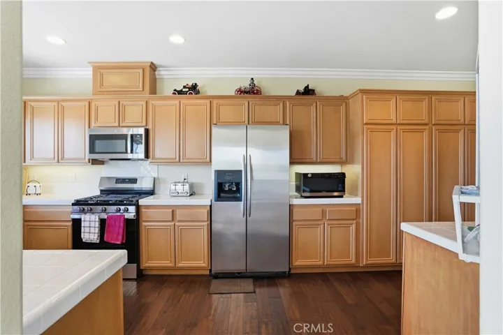 24382 Cavalini Place, Valencia, California 91355
