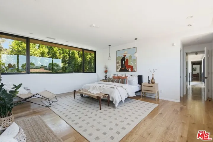 2106 Glyndon Avenue, Venice, California 90291