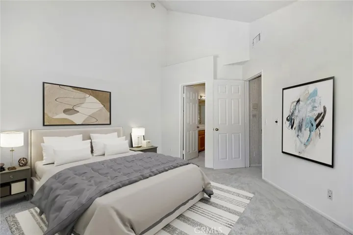 618 Warwick Avenue, Thousand Oaks, California 91360
