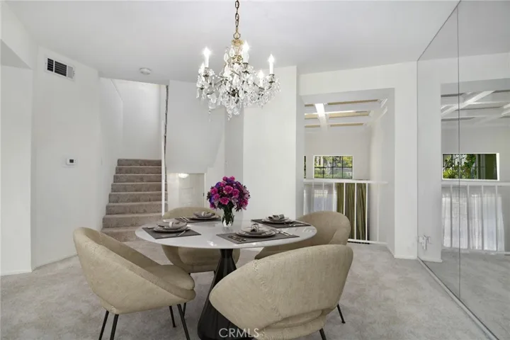 618 Warwick Avenue, Thousand Oaks, California 91360