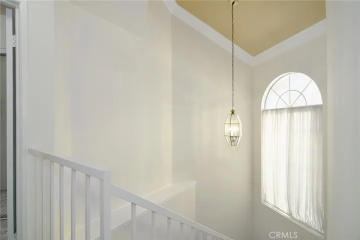 618 Warwick Avenue, Thousand Oaks, California 91360