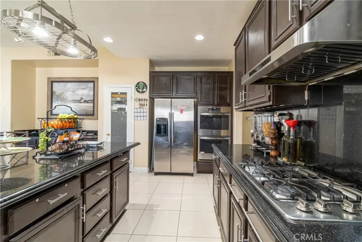 40947 Ridgegate Lane, Palmdale, California 93551