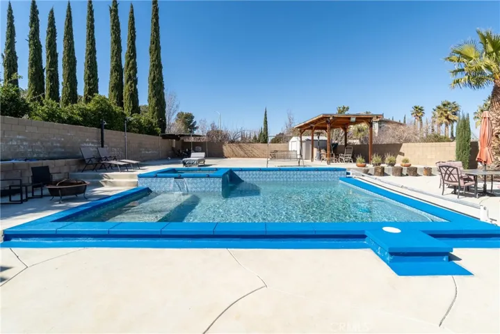 40947 Ridgegate Lane, Palmdale, California 93551