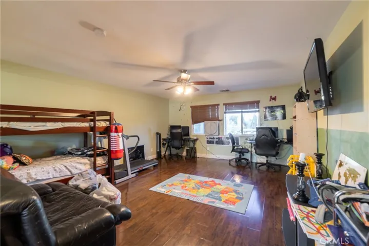 40947 Ridgegate Lane, Palmdale, California 93551