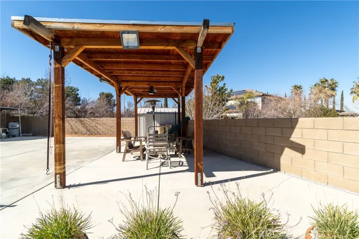 40947 Ridgegate Lane, Palmdale, California 93551