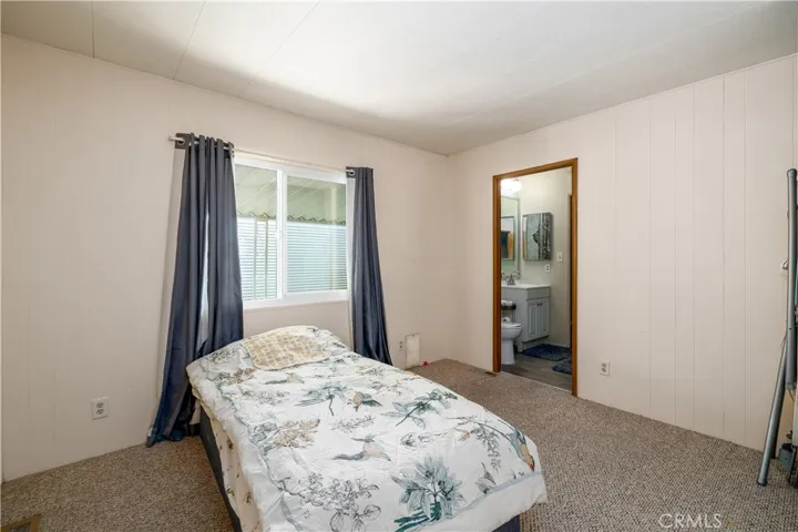 5001 W Florida 446, Hemet, California 92545