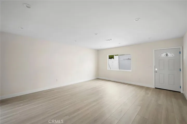 2657 N Brighton Street, Burbank, California 91504