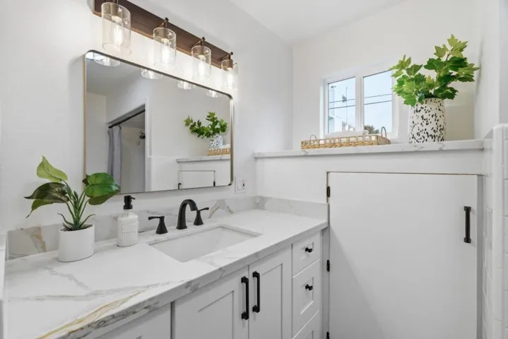 1510 Thompson Avenue, Santa Cruz, California 95062