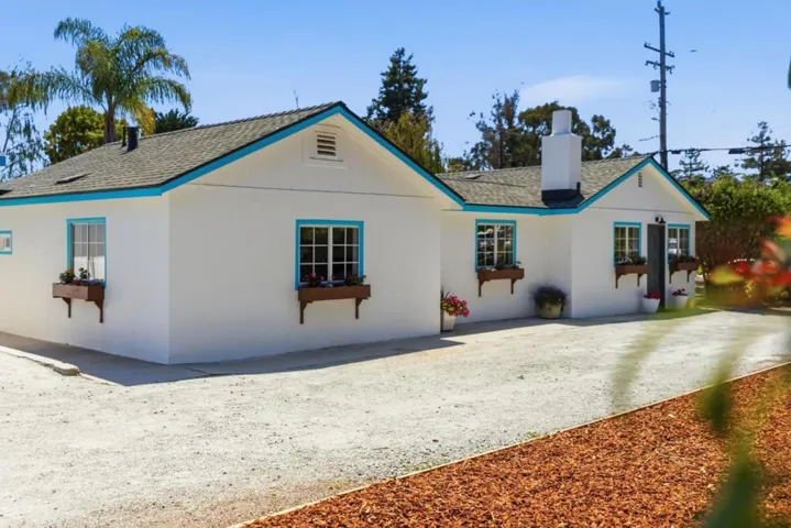1510 Thompson Avenue, Santa Cruz, California 95062
