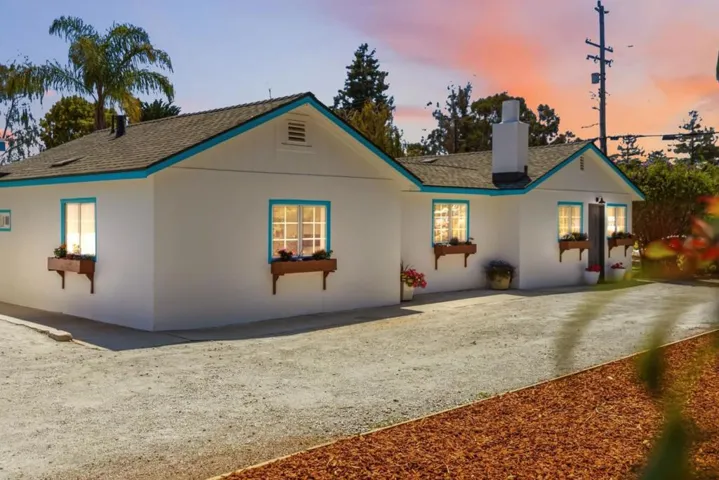 1510 Thompson Avenue, Santa Cruz, California 95062