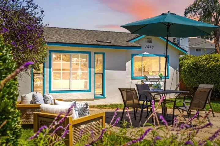 1510 Thompson Avenue, Santa Cruz, California 95062