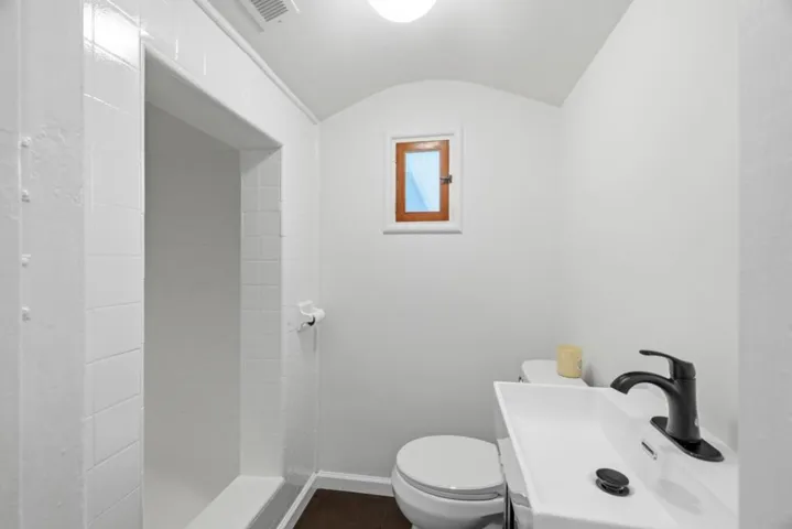 1510 Thompson Avenue, Santa Cruz, California 95062