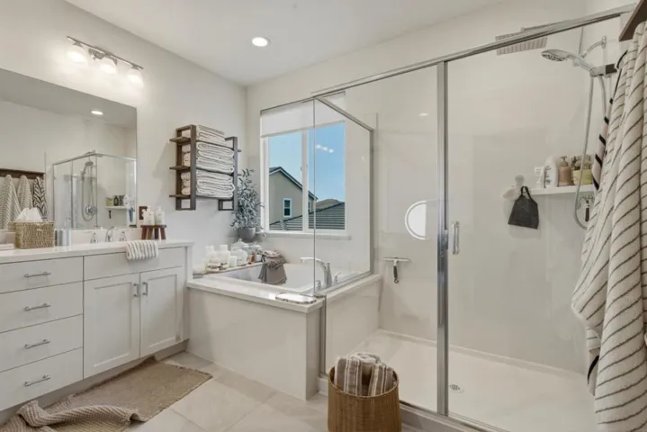 1421 Westside Road, Hollister, California 95023