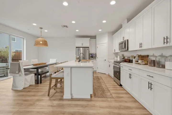 1421 Westside Road, Hollister, California 95023