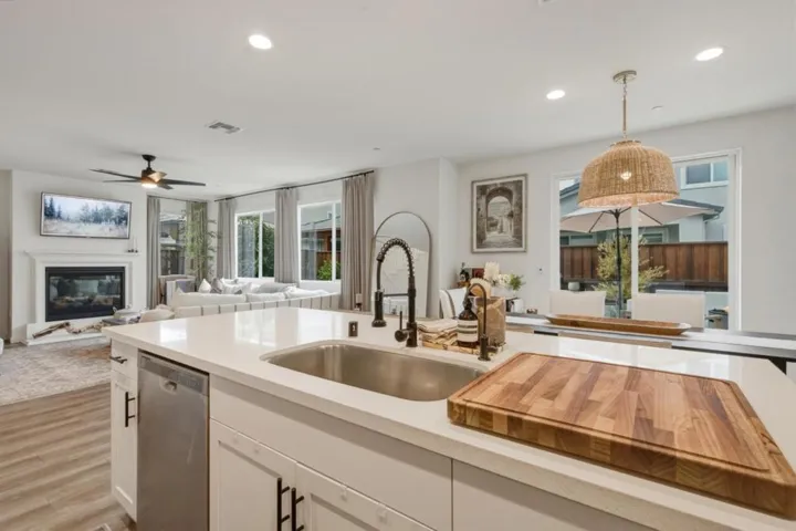 1421 Westside Road, Hollister, California 95023