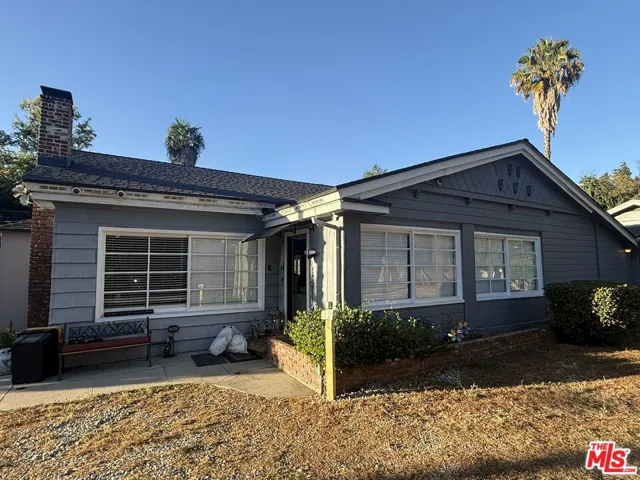 14151 Chandler Boulevard, Los Angeles, California 91401