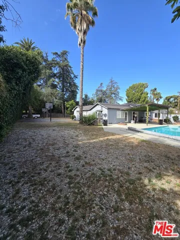 14151 Chandler Boulevard, Los Angeles, California 91401
