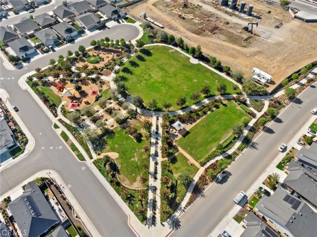 9634 Maple Terrace Lane, Shafter, California 93263