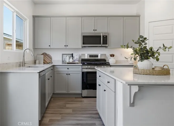 9634 Maple Terrace Lane, Shafter, California 93263