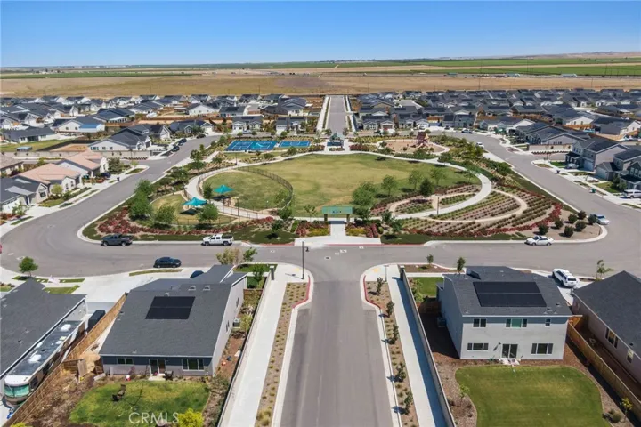 9634 Maple Terrace Lane, Shafter, California 93263