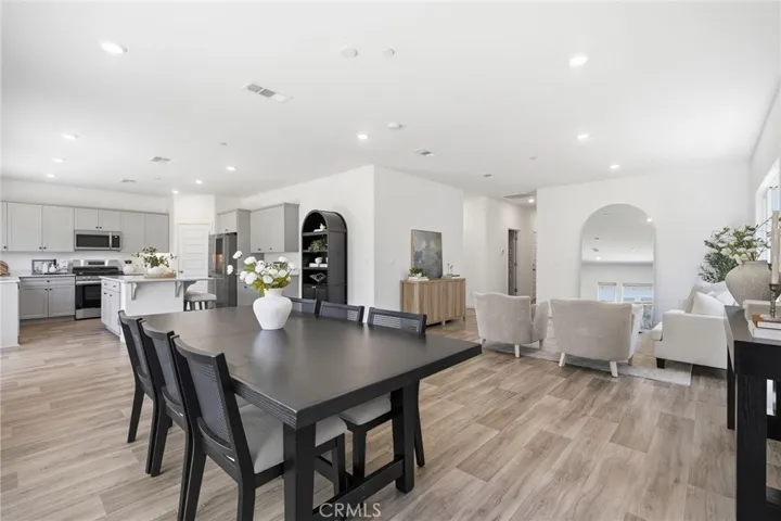 9634 Maple Terrace Lane, Shafter, California 93263