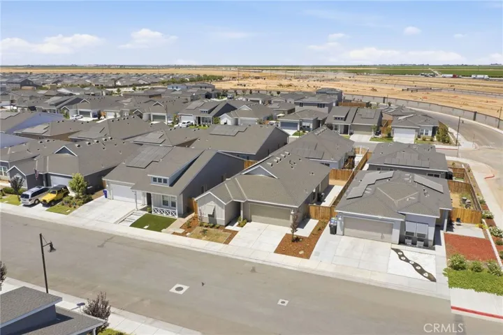 9634 Maple Terrace Lane, Shafter, California 93263