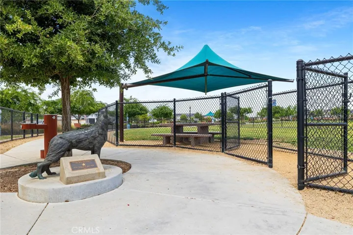 9634 Maple Terrace Lane, Shafter, California 93263