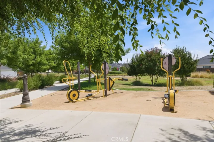 9634 Maple Terrace Lane, Shafter, California 93263