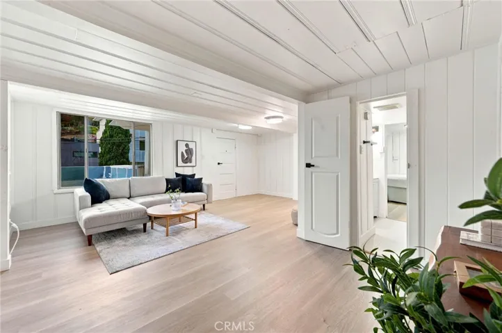 447 W Avenue 37, Los Angeles, California 90065