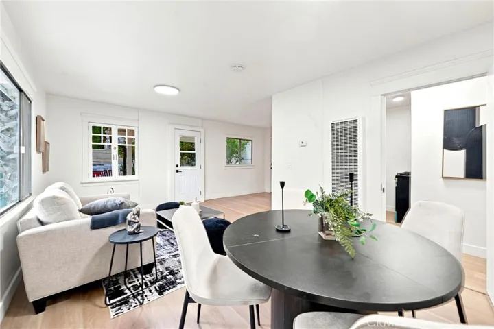 447 W Avenue 37, Los Angeles, California 90065