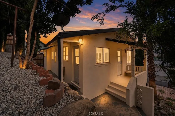 447 W Avenue 37, Los Angeles, California 90065