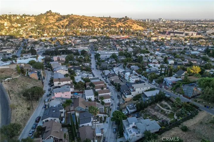 447 W Avenue 37, Los Angeles, California 90065