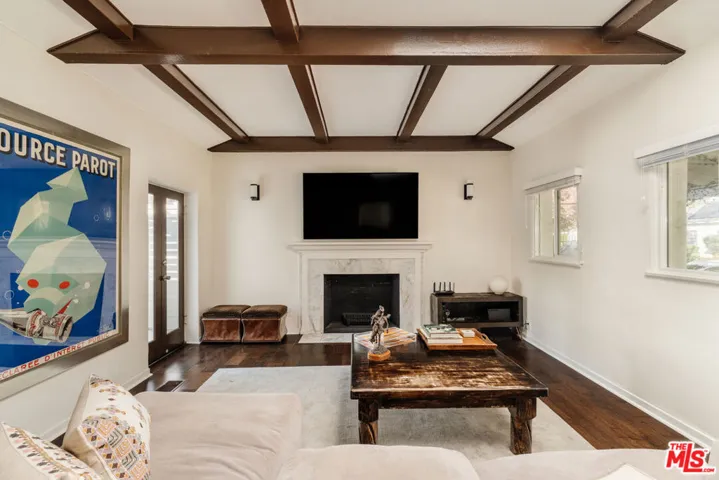 6636 Colgate Avenue, Los Angeles, California 90048