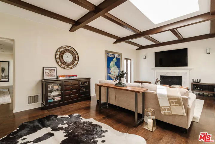 6636 Colgate Avenue, Los Angeles, California 90048