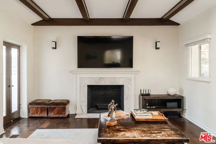 6636 Colgate Avenue, Los Angeles, California 90048