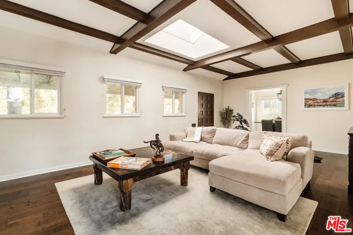 6636 Colgate Avenue, Los Angeles, California 90048