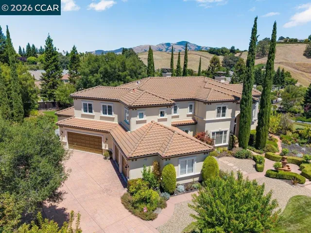 120 Alamo Springs Dr, Alamo, California 94507