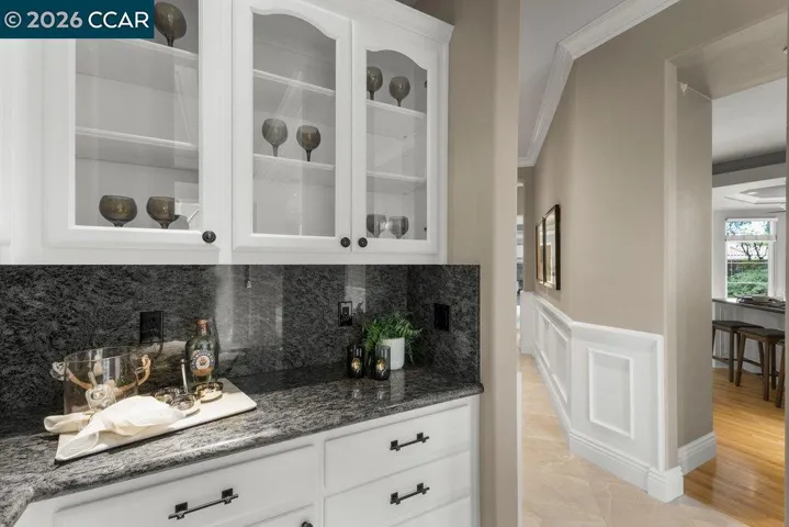 120 Alamo Springs Dr, Alamo, California 94507