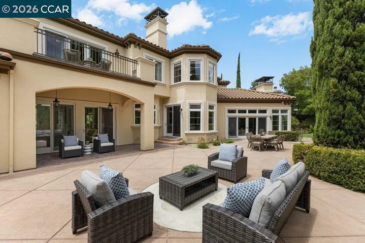 120 Alamo Springs Dr, Alamo, California 94507