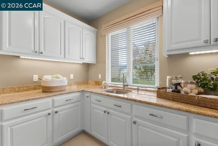 120 Alamo Springs Dr, Alamo, California 94507