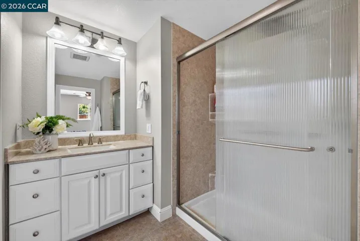 1617 Greenridge Dr, Pittsburg, California 94565
