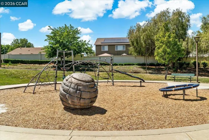1617 Greenridge Dr, Pittsburg, California 94565
